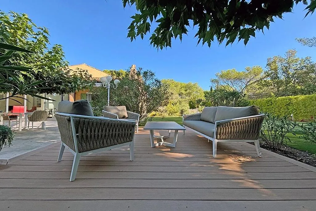 Villa Chez-Nous C'Est Chez Vous, Piscine, Plages Et Golfs Saint-Raphael