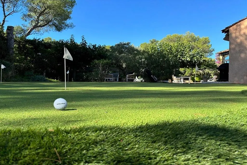 Villa Chez-Nous C'Est Chez Vous, Piscine, Plages Et Golfs Saint-Raphael  France